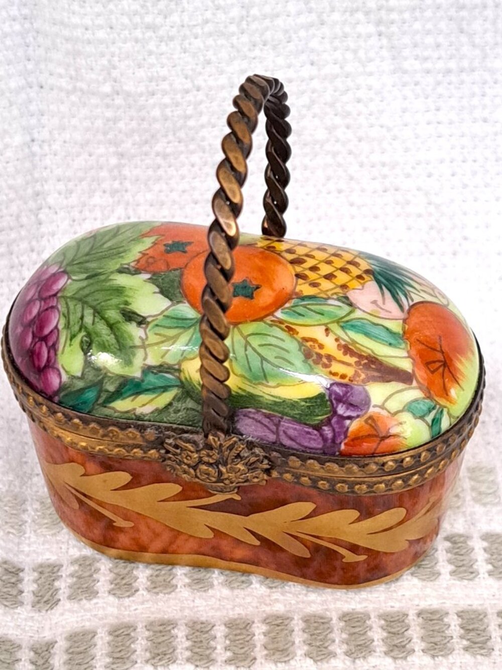 LIMOGES FRANCE TRINKET BOX BASKET SIGNED PEINT MAIN BASKET FALL LEAVES & VEGGIES